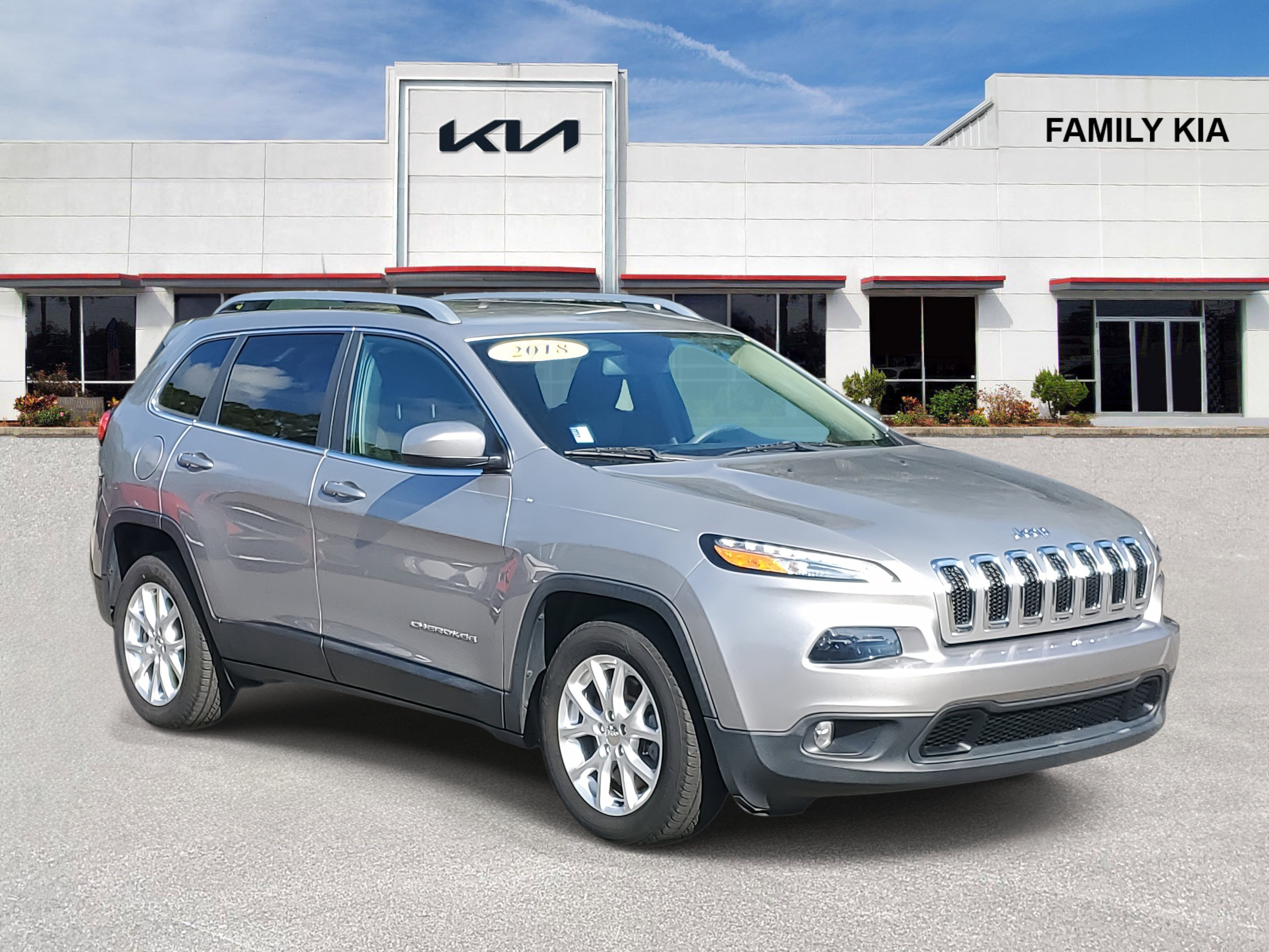 Used 2018 Jeep Cherokee Latitude