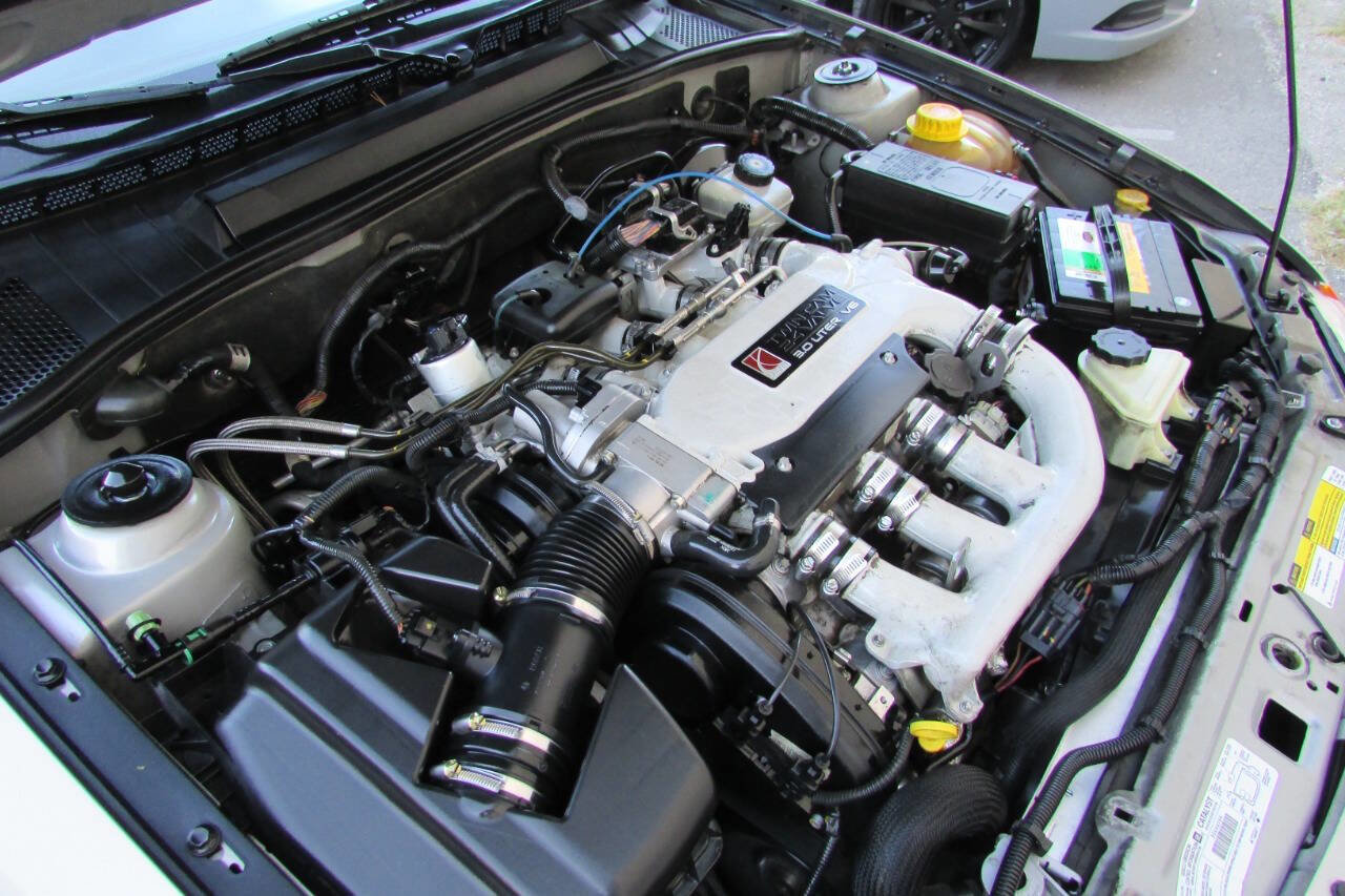 Used 2000 Saturn L-Series LS2 image 40