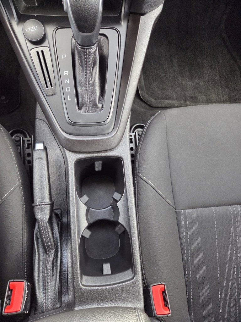 Used 2018 Ford Focus SE image 16