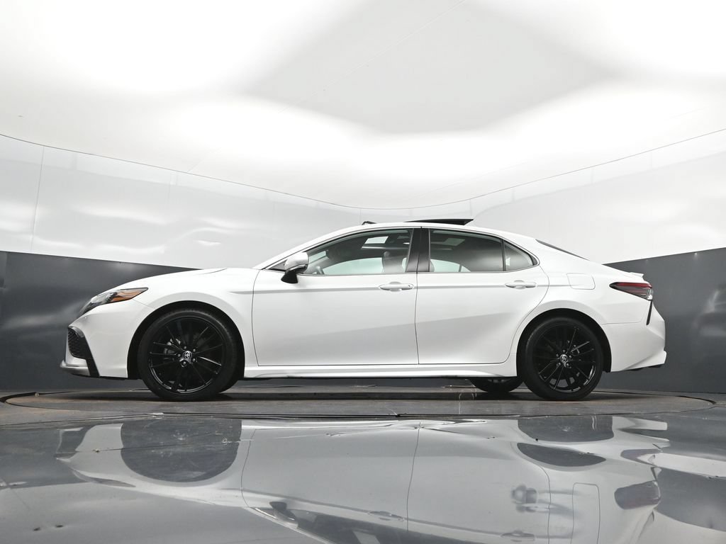Used 2024 Toyota Camry XSE w/ Navigation Package AWD/4WD image 39