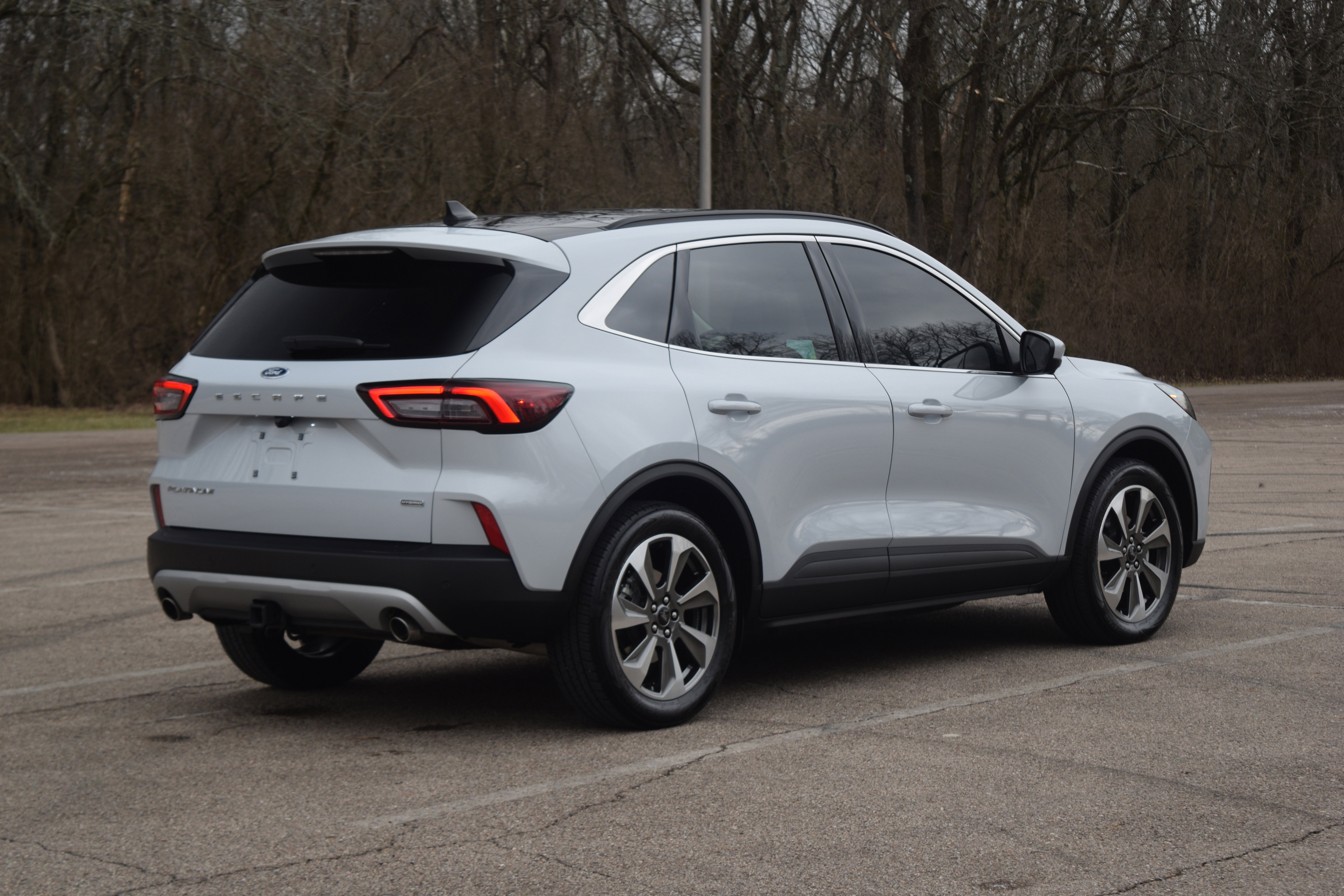 Used 2025 Ford Escape Platinum w/ Premium Technology Package image 25