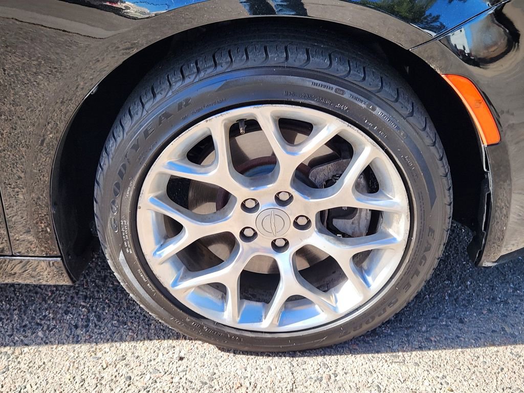 Used 2016 Chrysler 200 C w/ Navigation & Sound Group I image 14