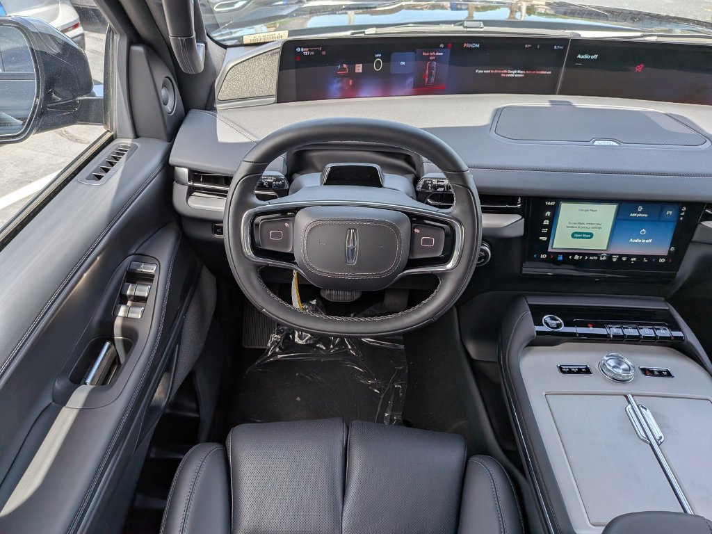 New 2026 Lincoln Navigator L Reserve w/ Jet Appearance Package AWD/4WD image 18