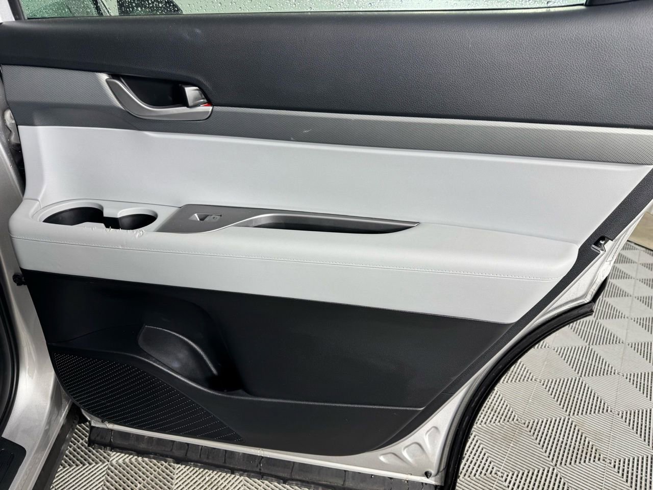 Used 2025 Hyundai Palisade SE image 30