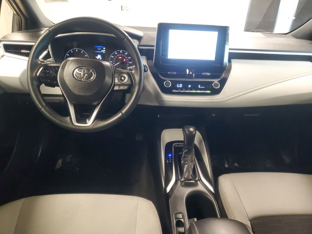 Used 2024 Toyota Corolla SE image 9