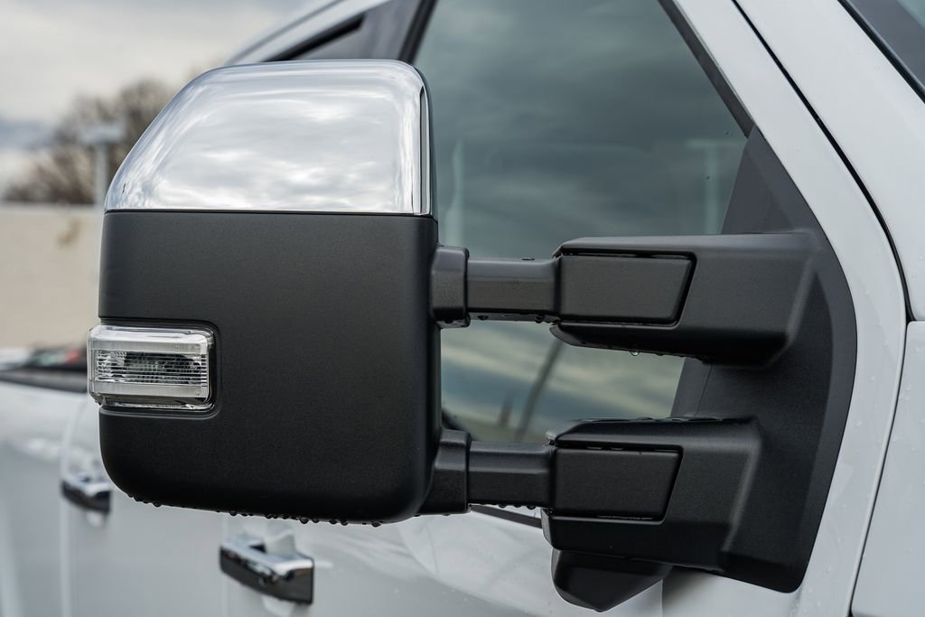 New 2026 Ford F350 King Ranch w/ Chrome Package image 15