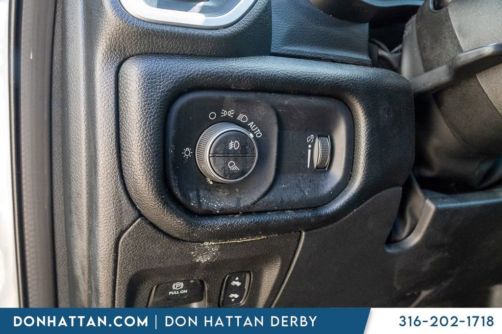 Used 2022 RAM 1500 Big Horn AWD/4WD image 17
