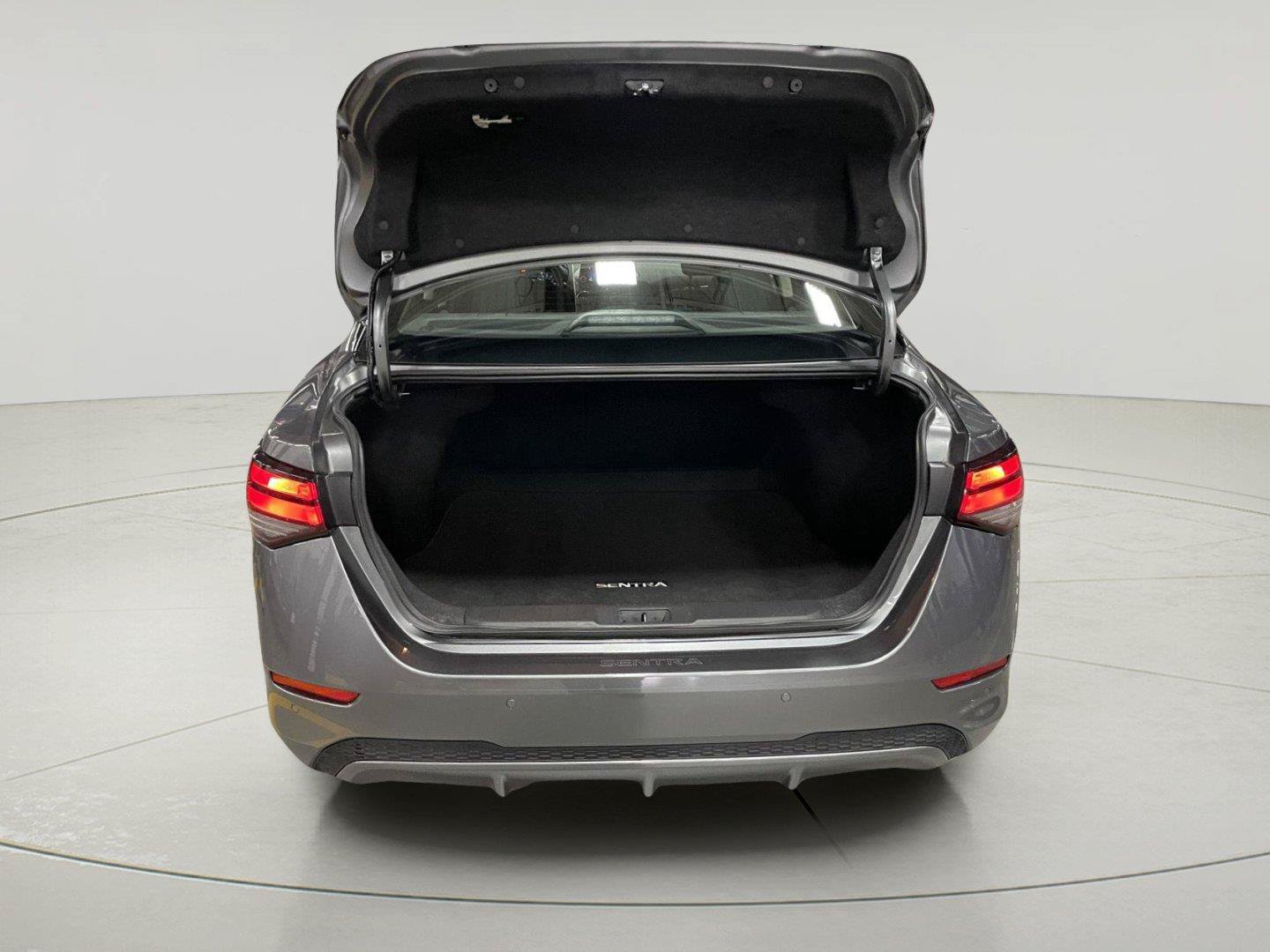 Used 2025 Nissan Sentra SV w/ All-Weather Package FWD image 10
