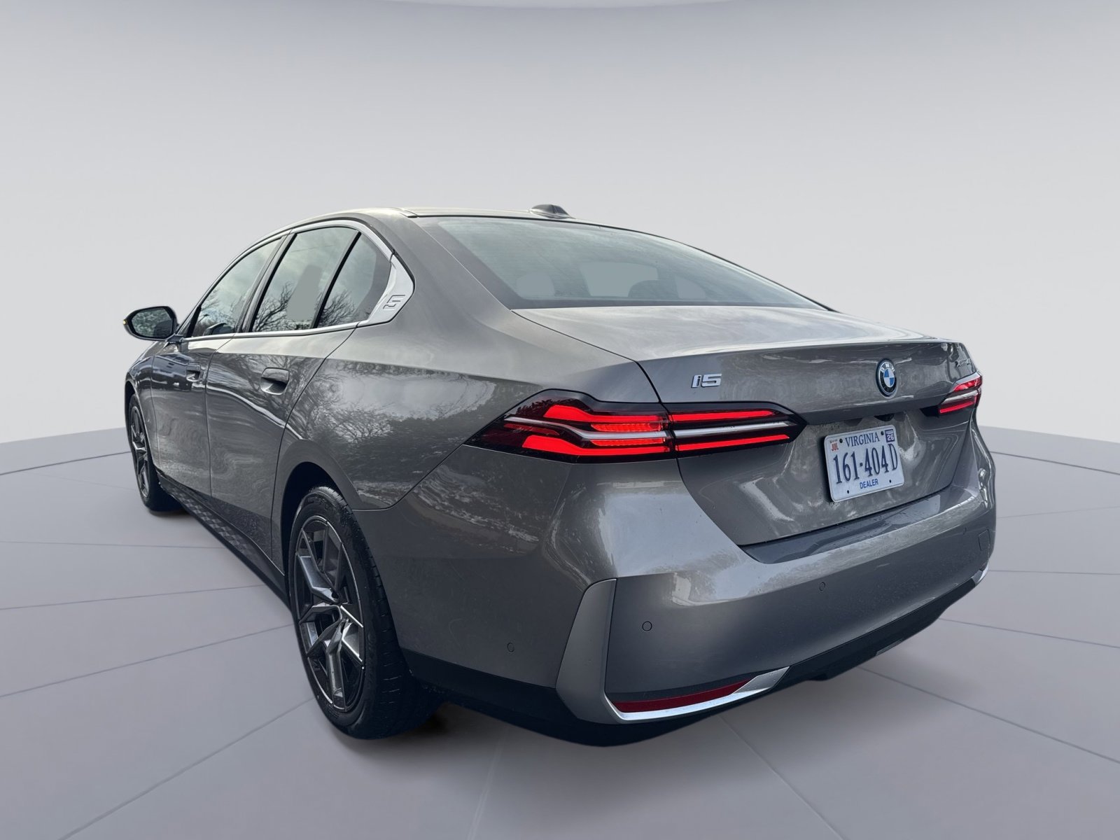 New 2026 BMW i5 eDrive40 image 27