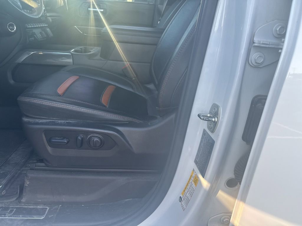 Used 2023 GMC Sierra 2500 AT4 w/ AT4 Premium Plus Package AWD/4WD image 15