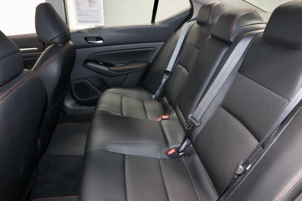 Used 2024 Nissan Altima 2.5 SR AWD/4WD image 22