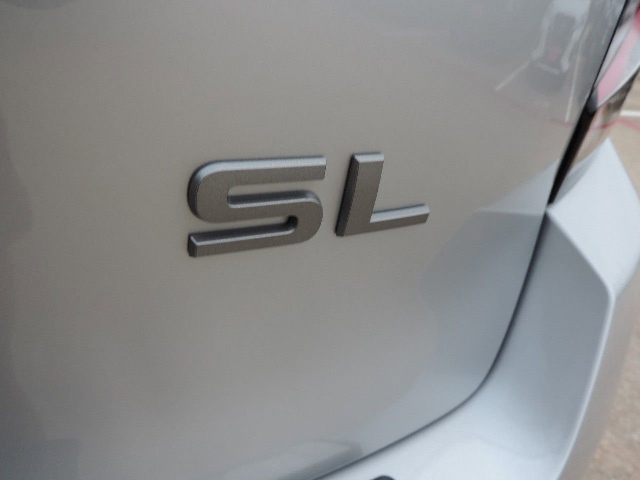 New 2026 Nissan Armada SL w/ Captain's Chari Seat Package image 13