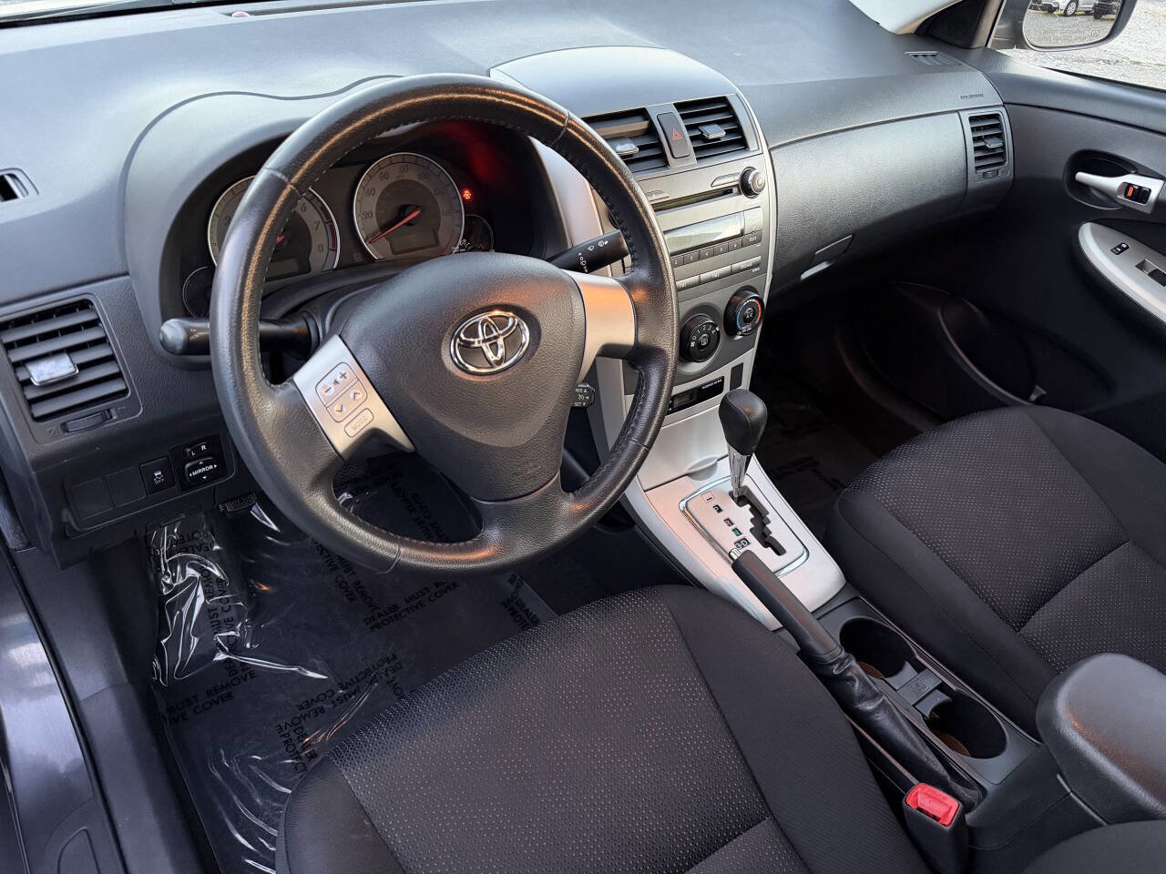 Used 2010 Toyota Corolla S image 17