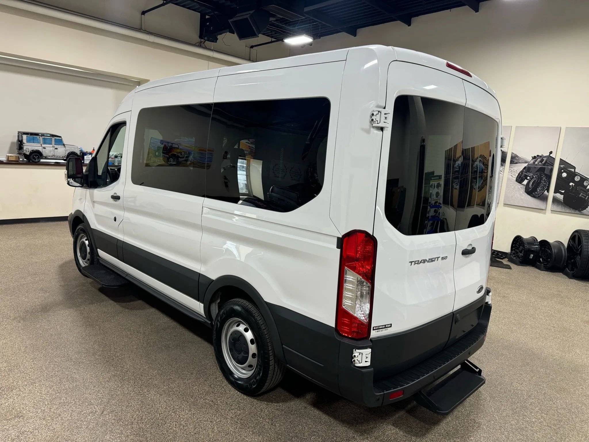 Used 2016 Ford Transit 150 130 Medium Roof RWD image 18