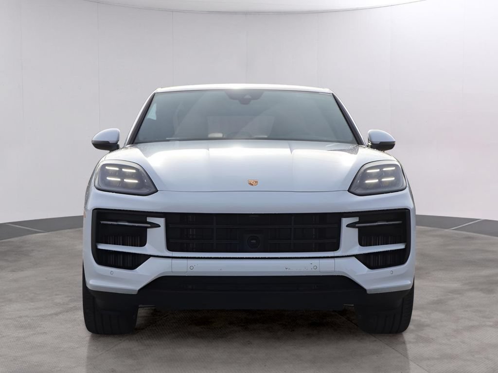 New 2026 Porsche Cayenne Coupe AWD/4WD image 12
