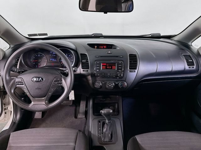Used 2016 Kia Forte LX image 17