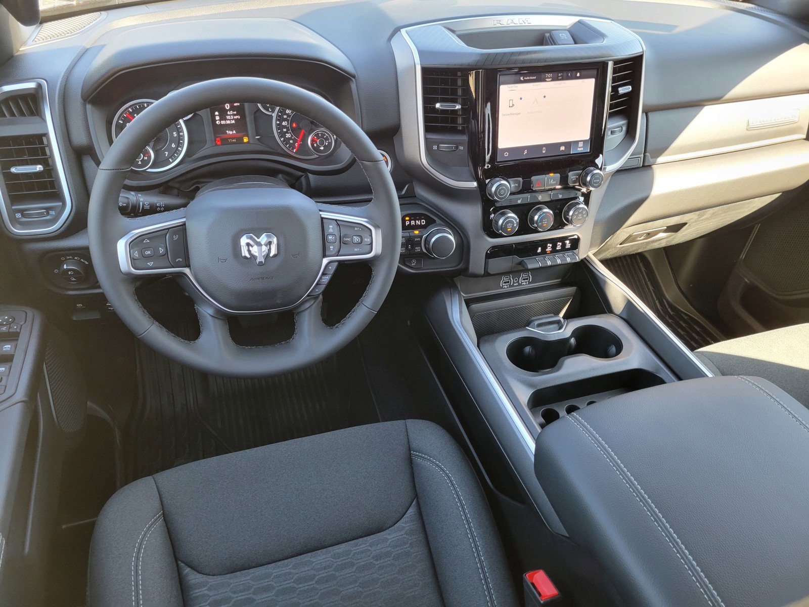 New 2025 RAM 1500 Big Horn AWD/4WD image 34