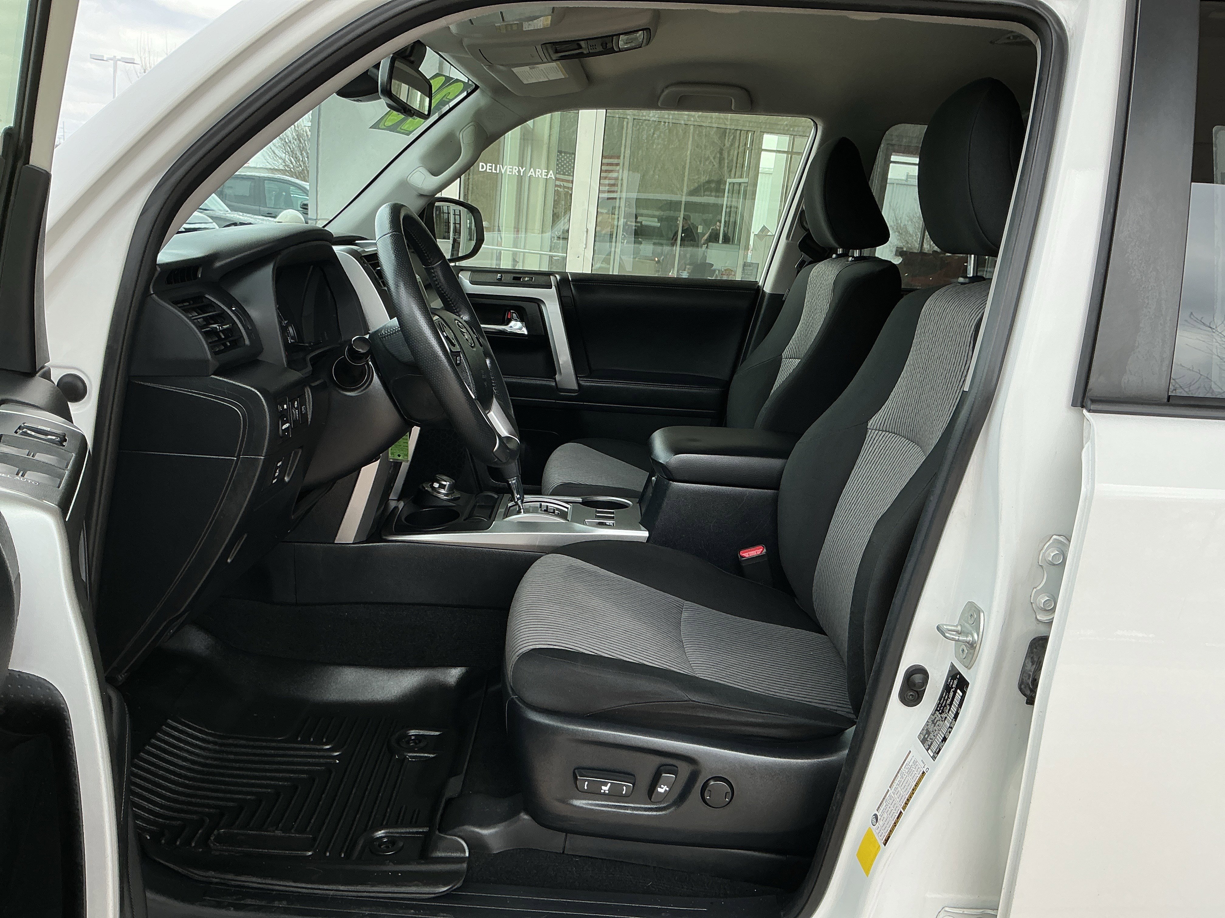 Used 2020 Toyota 4Runner SR5 image 7