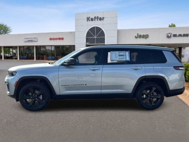 New 2026 Jeep Grand Cherokee L Limited w/ Limited Altitude Package AWD/4WD image 2