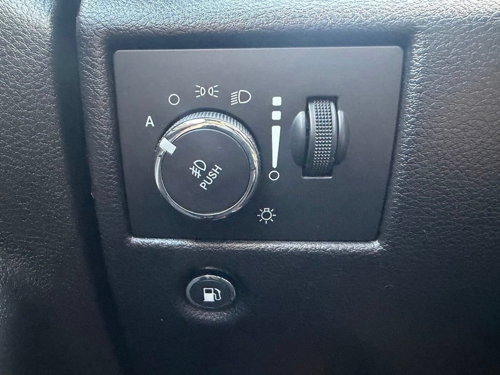 Used 2021 Jeep Grand Cherokee Limited X AWD/4WD image 30