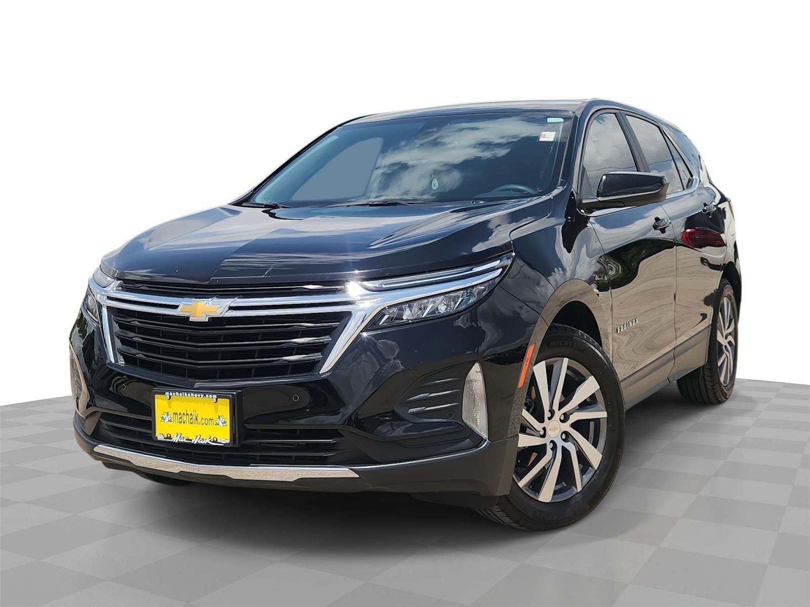 Used 2024 Chevrolet Equinox LT FWD image 1