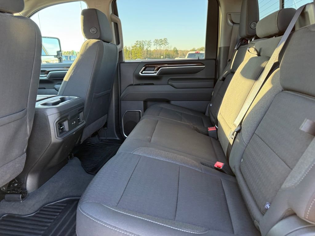 Used 2024 Chevrolet Silverado 3500 LT w/ Convenience Package image 25