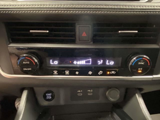 Used 2024 Nissan Rogue SV image 19