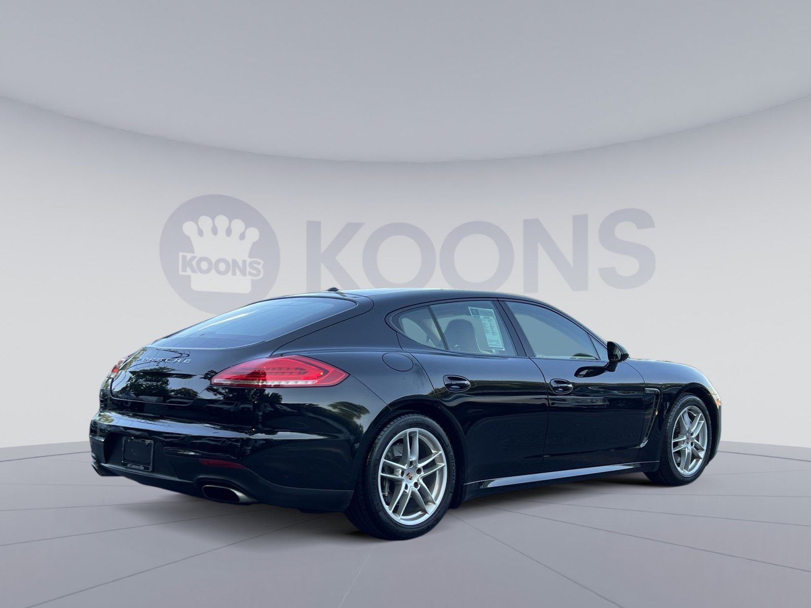 Used 2014 Porsche Panamera 4 AWD/4WD image 11