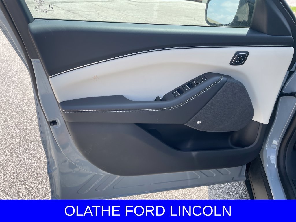 New 2026 Ford Mustang Mach-E Premium AWD/4WD image 10