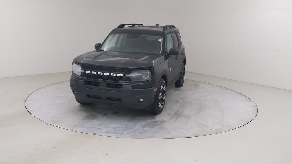 New 2025 Ford Bronco Sport Outer Banks image 8