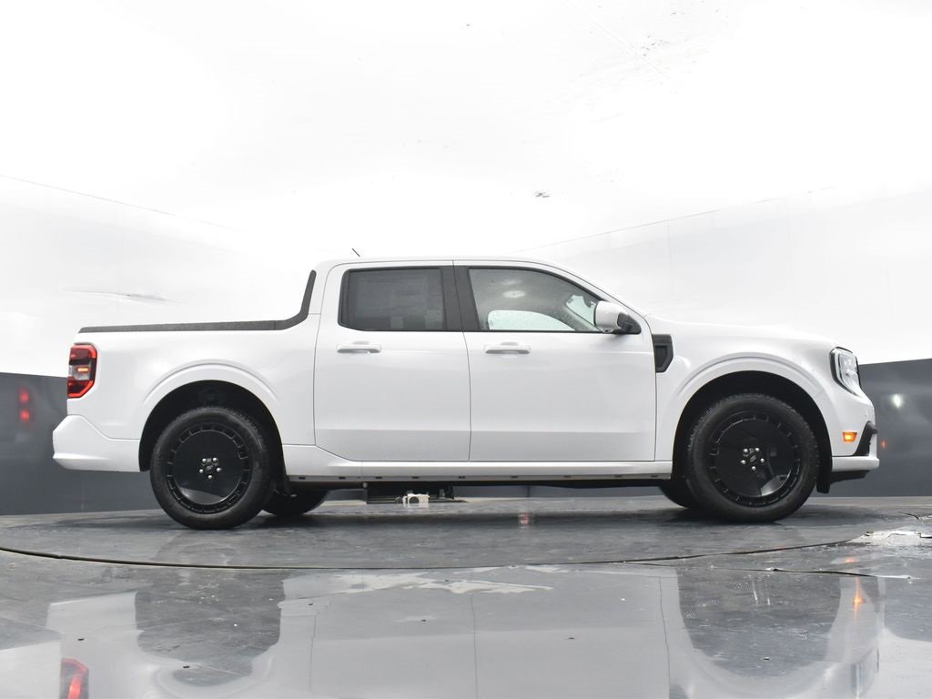 New 2025 Ford Maverick Lobo image 31