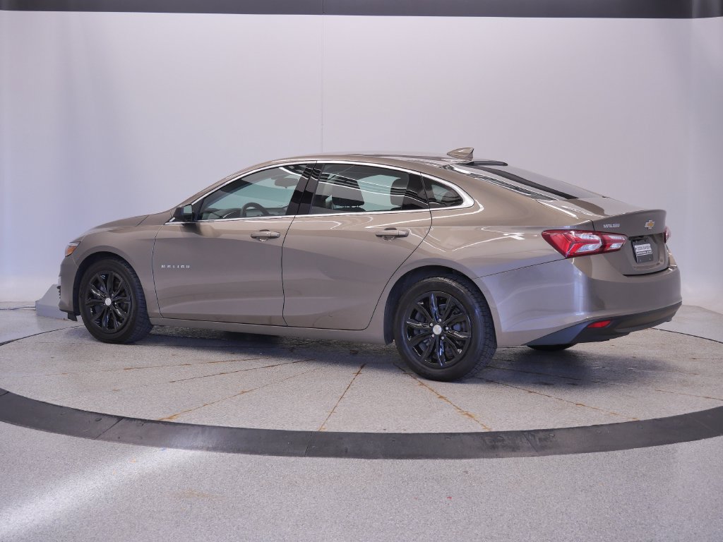 Used 2020 Chevrolet Malibu LT FWD image 3