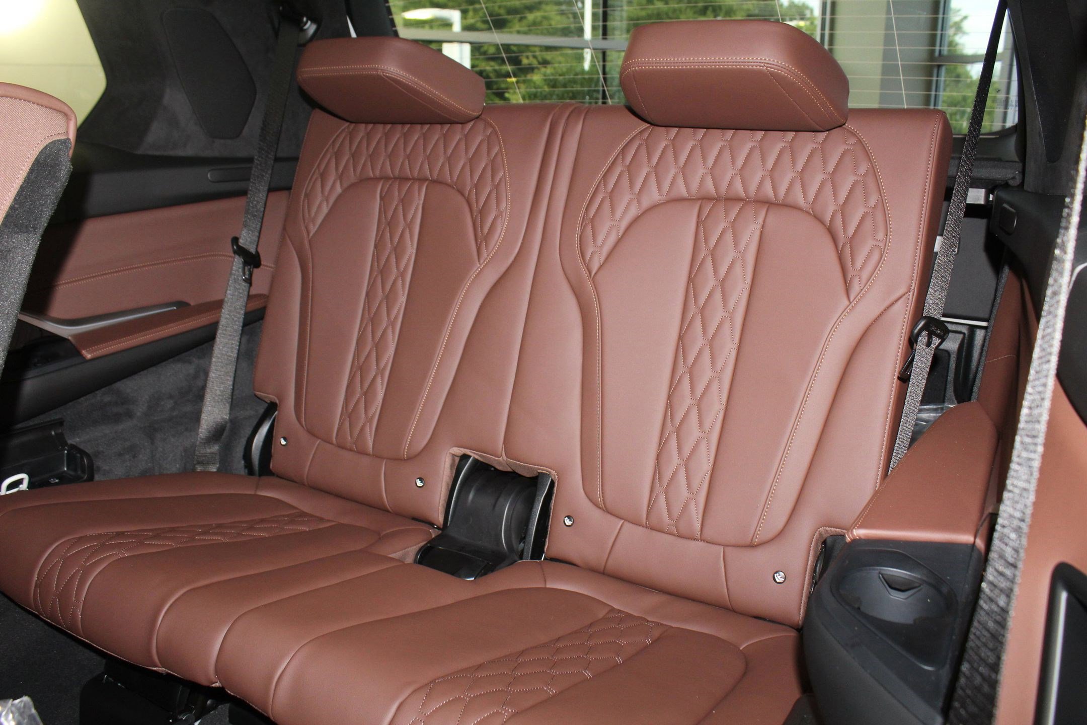 New 2026 BMW X7 M60i image 24