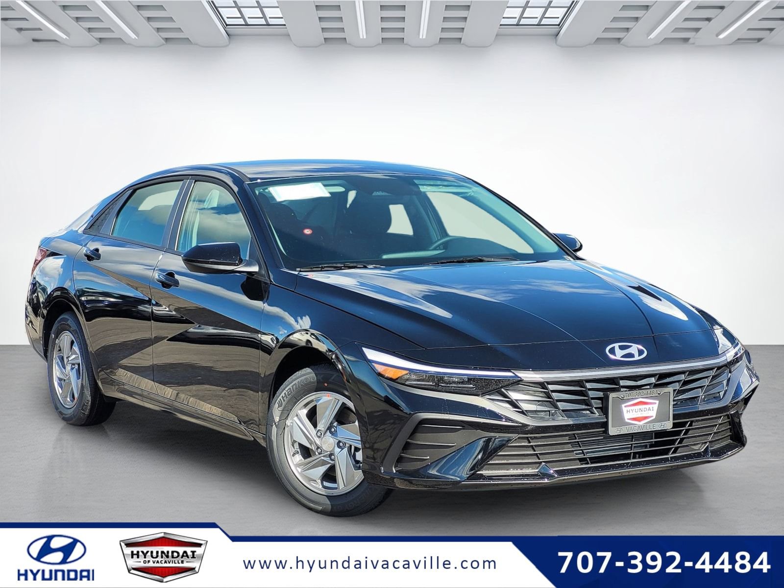 New 2026 Hyundai Elantra SE FWD image 1