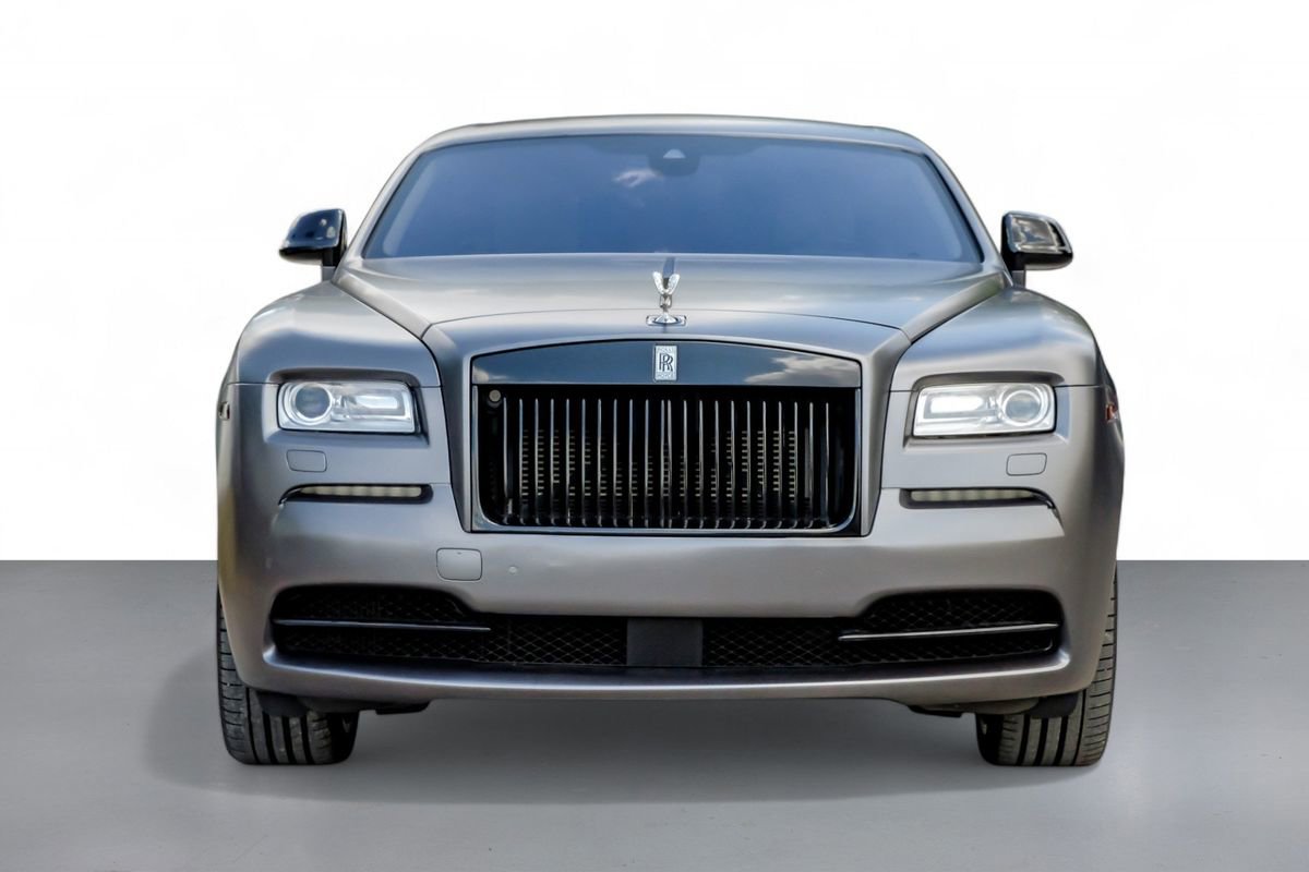 Used 2016 Rolls-Royce Wraith image 3