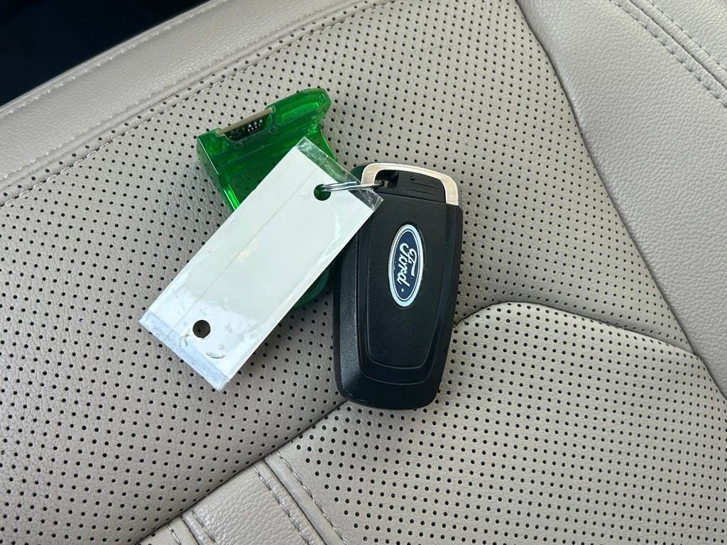 Used 2023 Ford Expedition Max Limited image 45