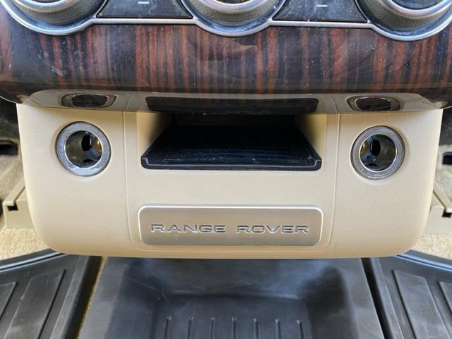 Used 2015 Land Rover Range Rover HSE image 46