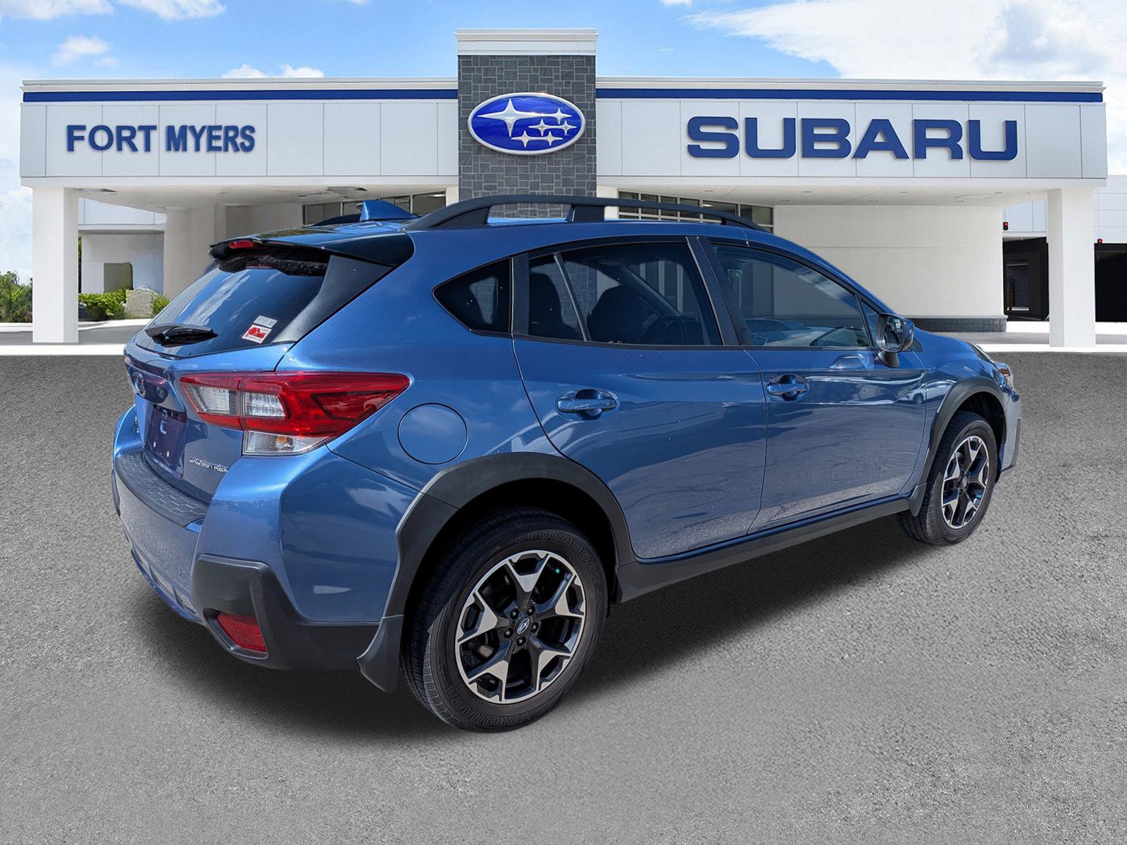 Used 2020 Subaru Crosstrek 2.0i Premium w/ Moonroof Package 2 image 4