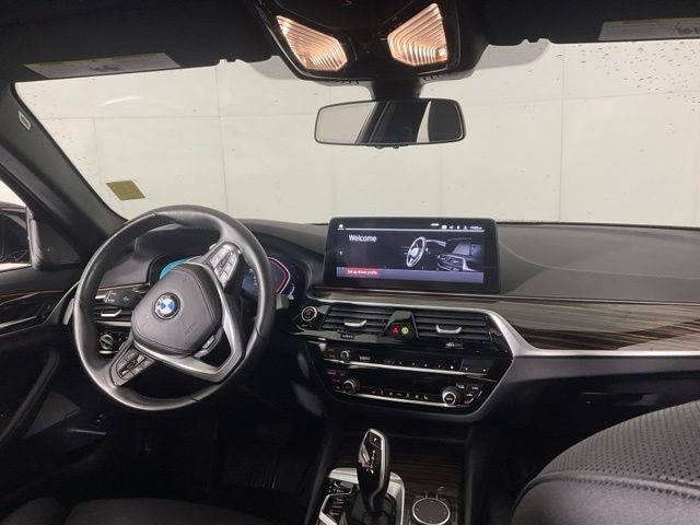 Certified 2023 BMW 530i xDrive w/ Premium Package AWD/4WD image 29