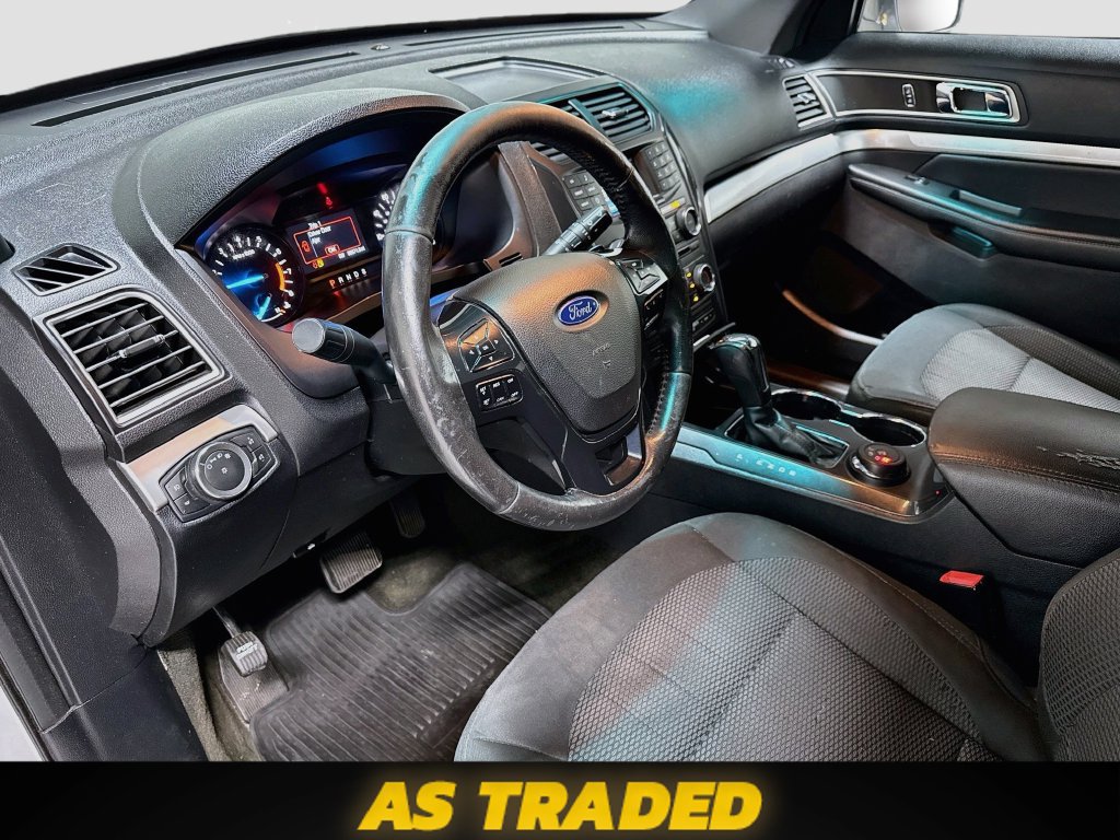 Used 2016 Ford Explorer XLT AWD/4WD image 11