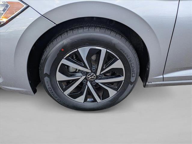 Used 2024 Volkswagen Jetta S image 22
