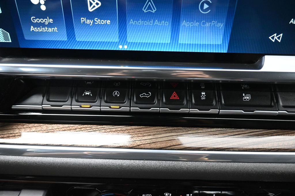 Used 2023 Chevrolet Silverado 1500 RST AWD/4WD image 19