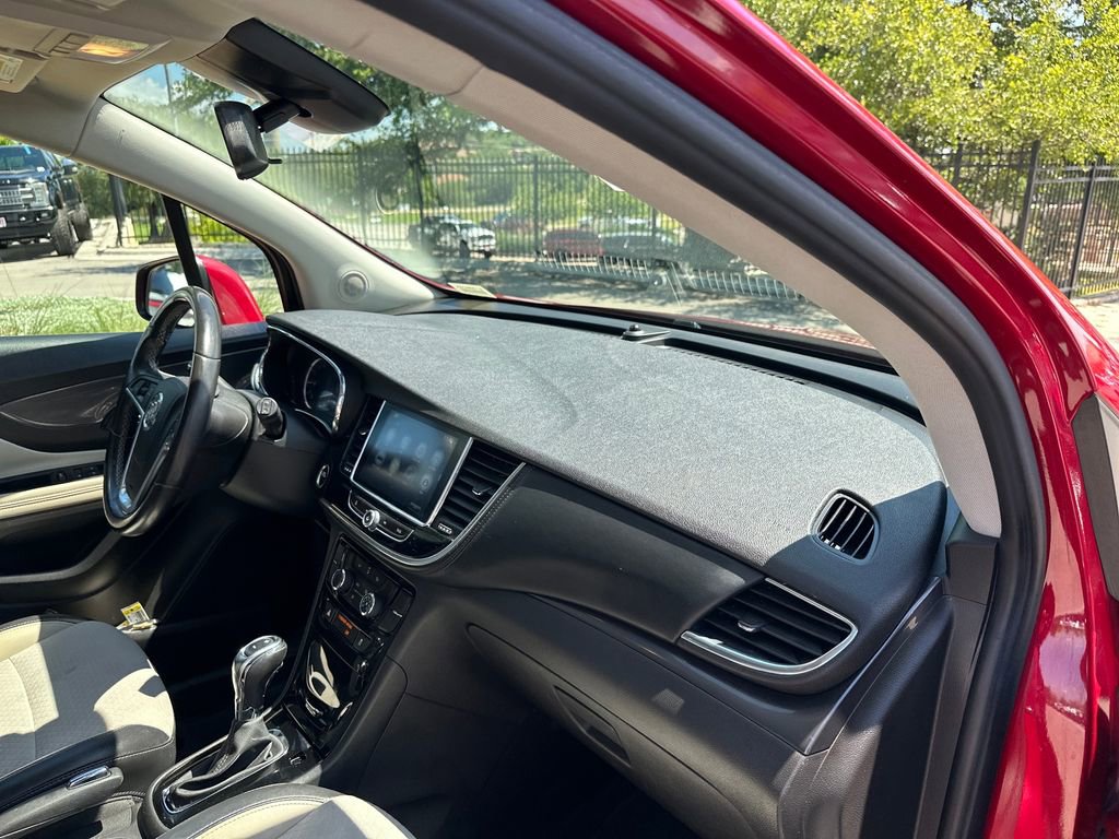 Used 2019 Buick Encore Preferred FWD image 38