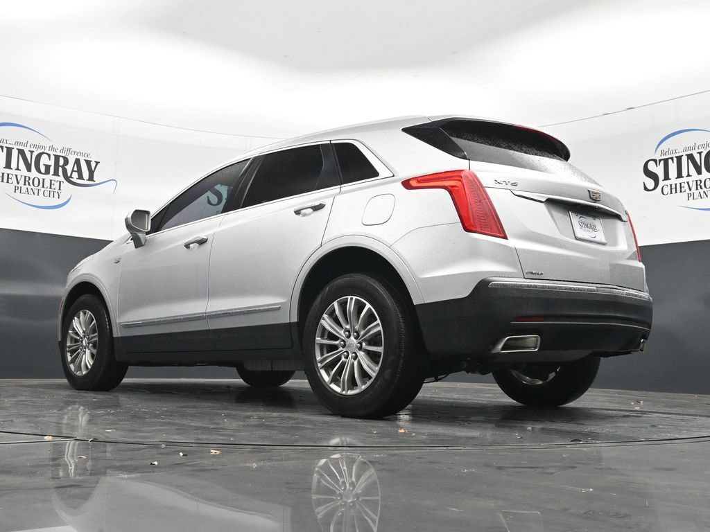 Used 2018 Cadillac XT5 Luxury w/ Driver Awareness Package FWD image 30