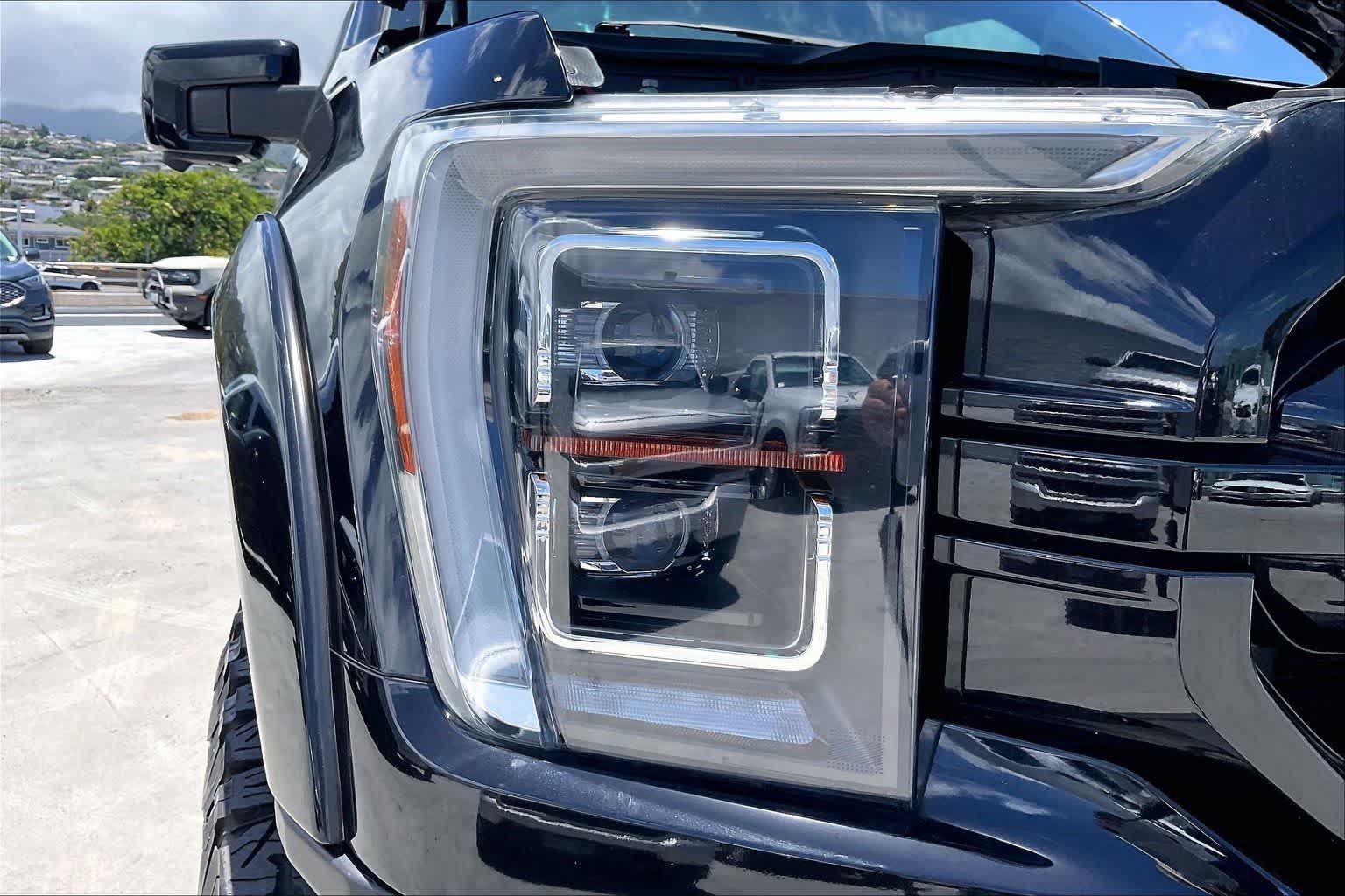 Used 2022 Ford F150 Lariat w/ Equipment Group 502A High AWD/4WD image 31