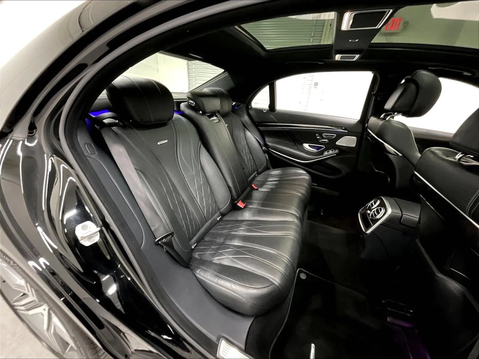 Used 2016 Mercedes-Benz S 63 AMG 4MATIC Sedan w/ Driver Assistance Package image 15