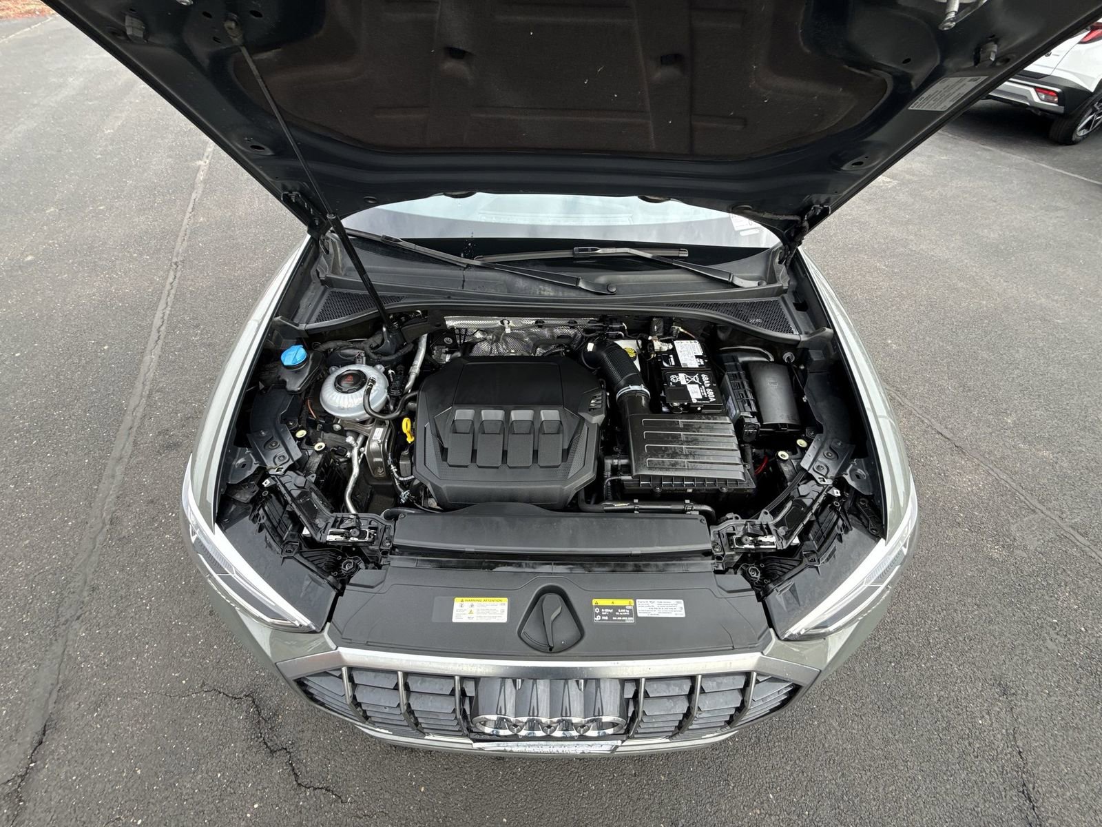 Used 2025 Audi Q3 2.0T Premium image 26