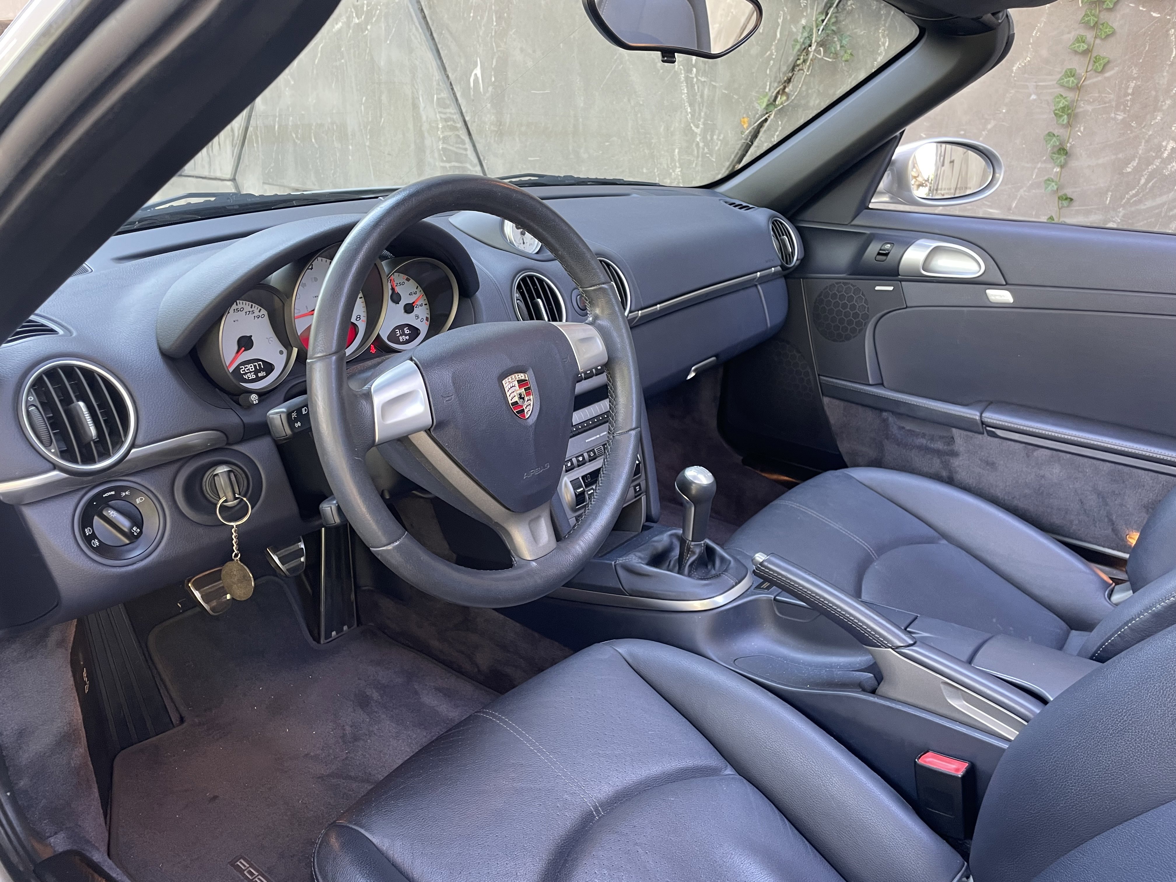 Used 2008 Porsche Boxster S image 16