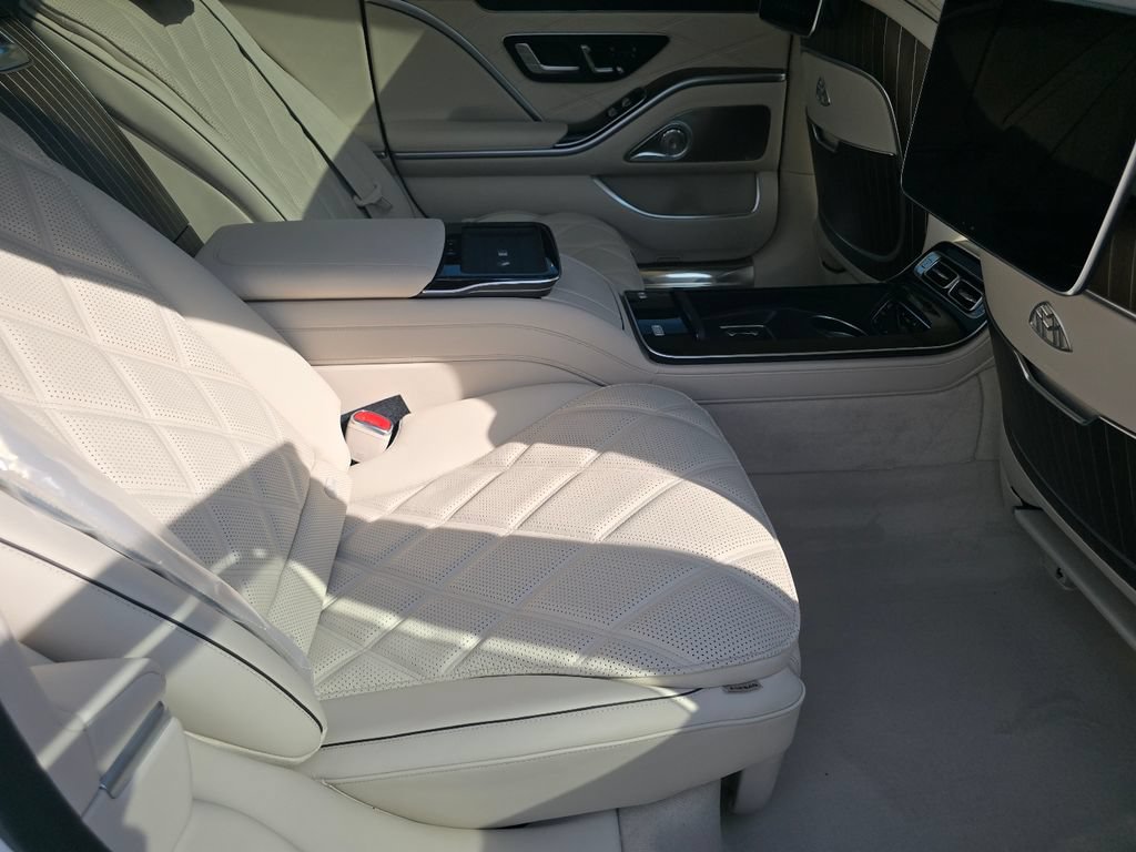 New 2026 Mercedes-Benz Maybach S 580 4MATIC image 32