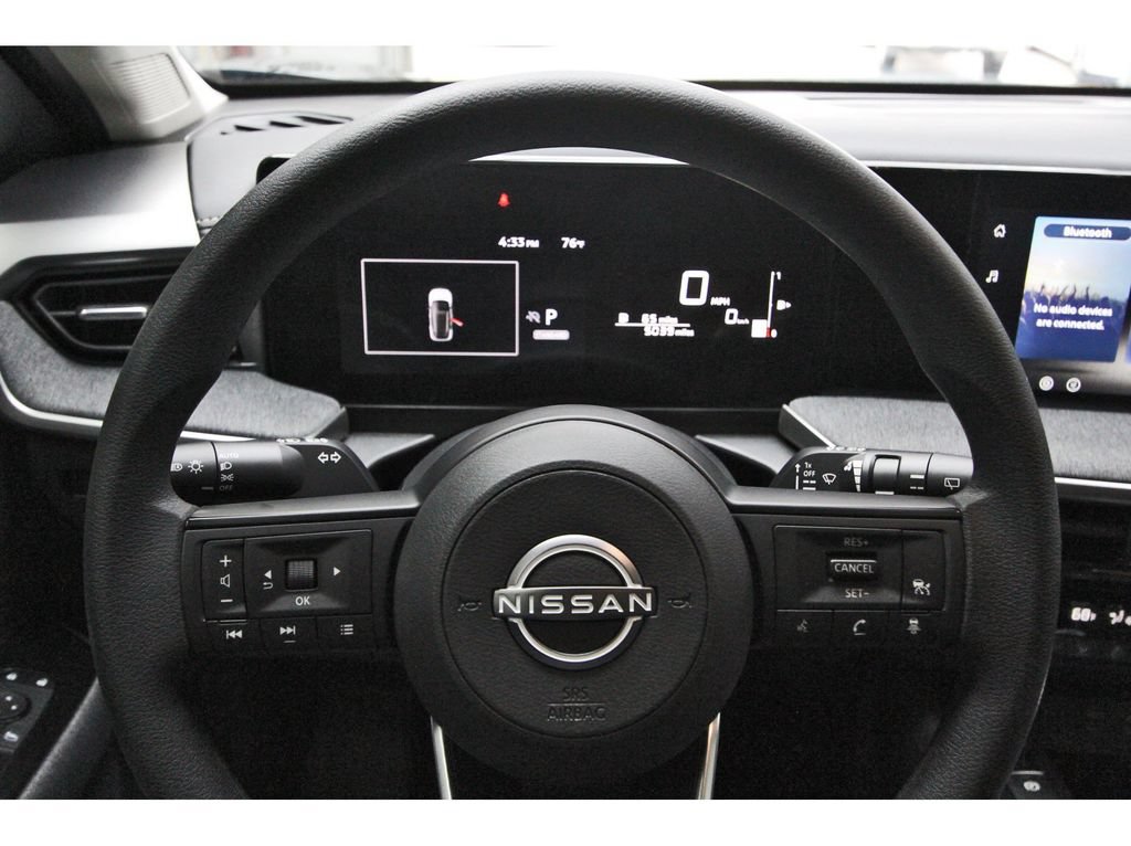 Used 2026 Nissan Kicks SV FWD image 15